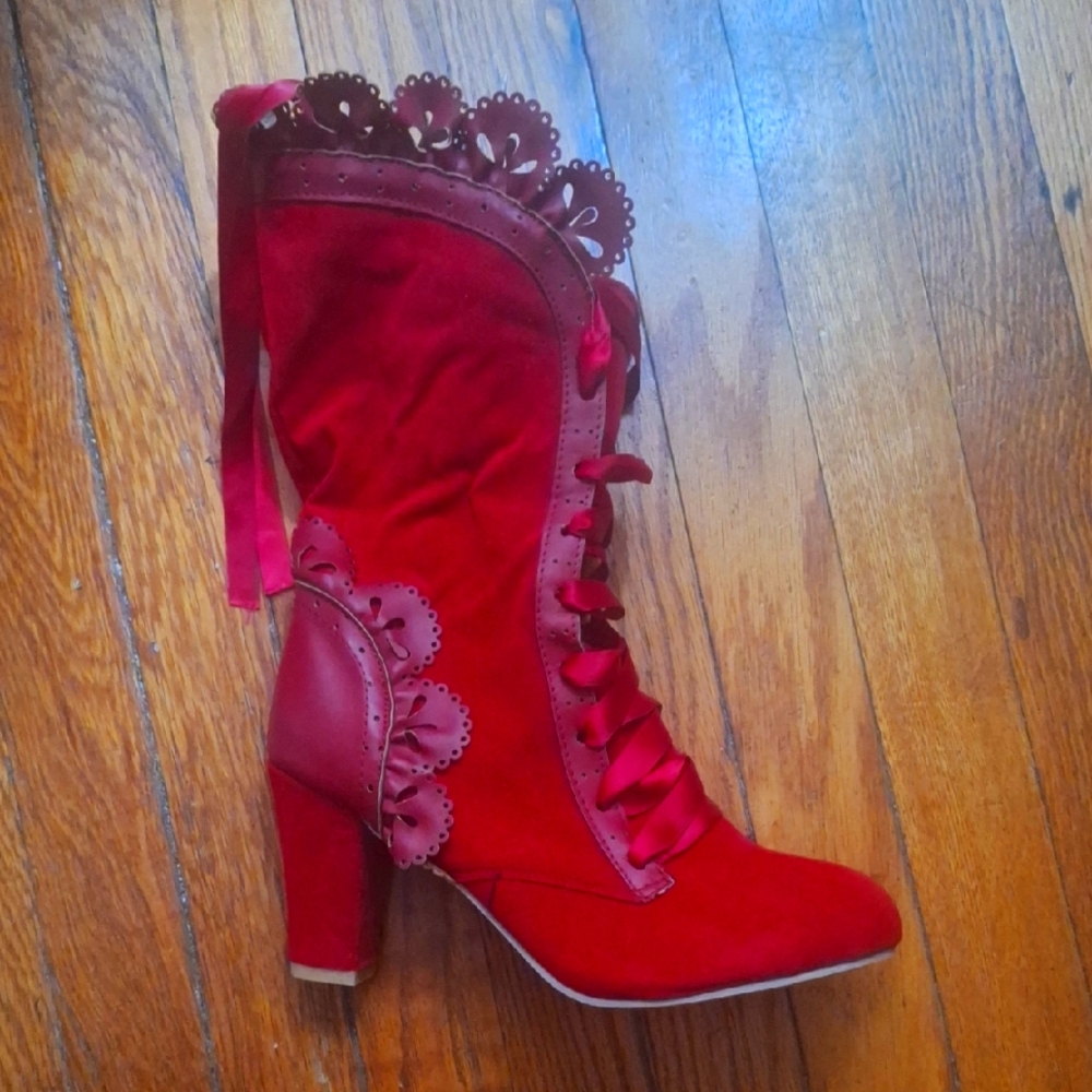 Elegant Red Lace-Up Women's Boots
